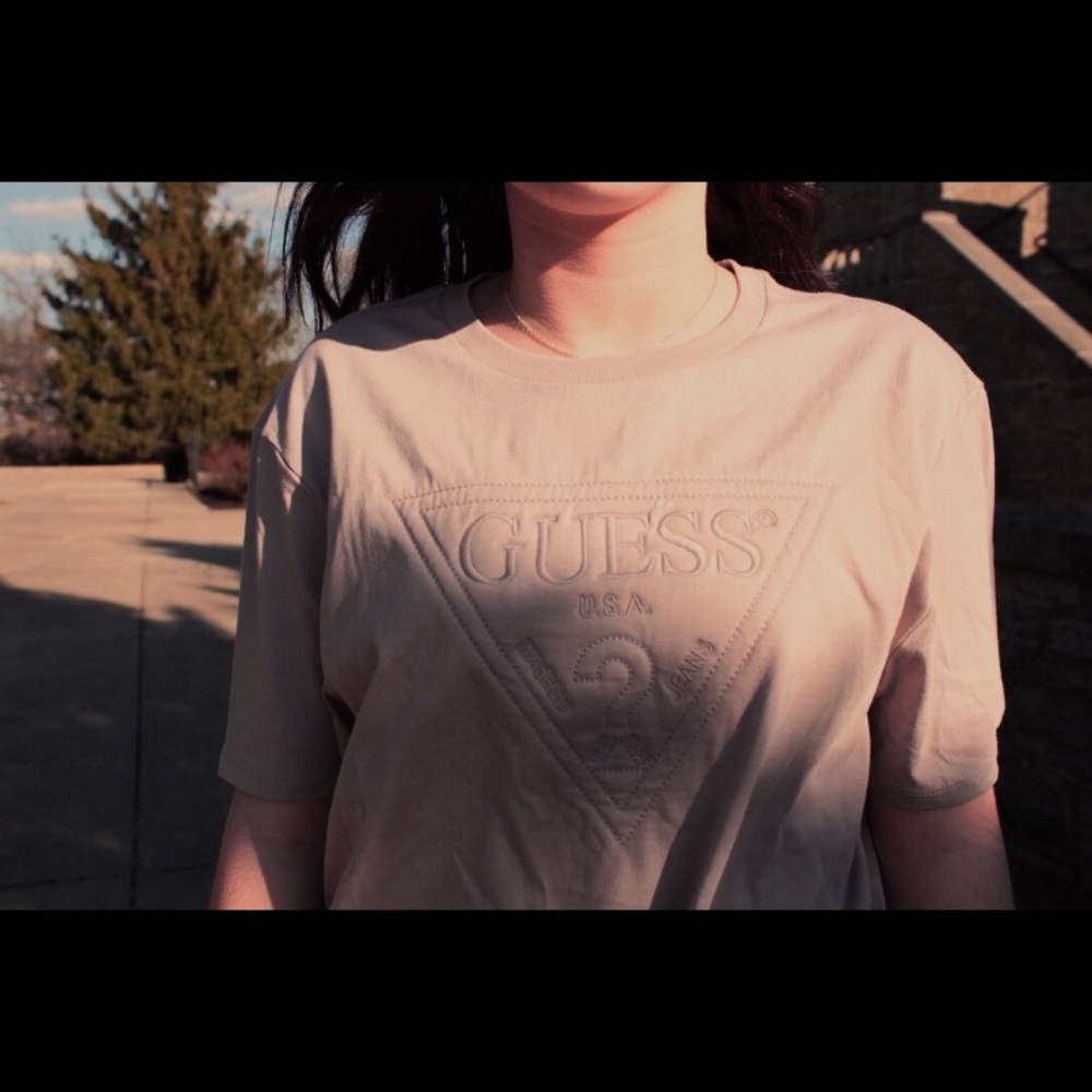 Guess shirt